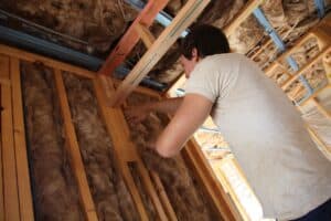 Installing Insulation